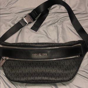 Michael Kors Kenly Fanny pack/waist pack OS